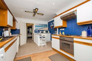 Photo 12- click for photo gallery